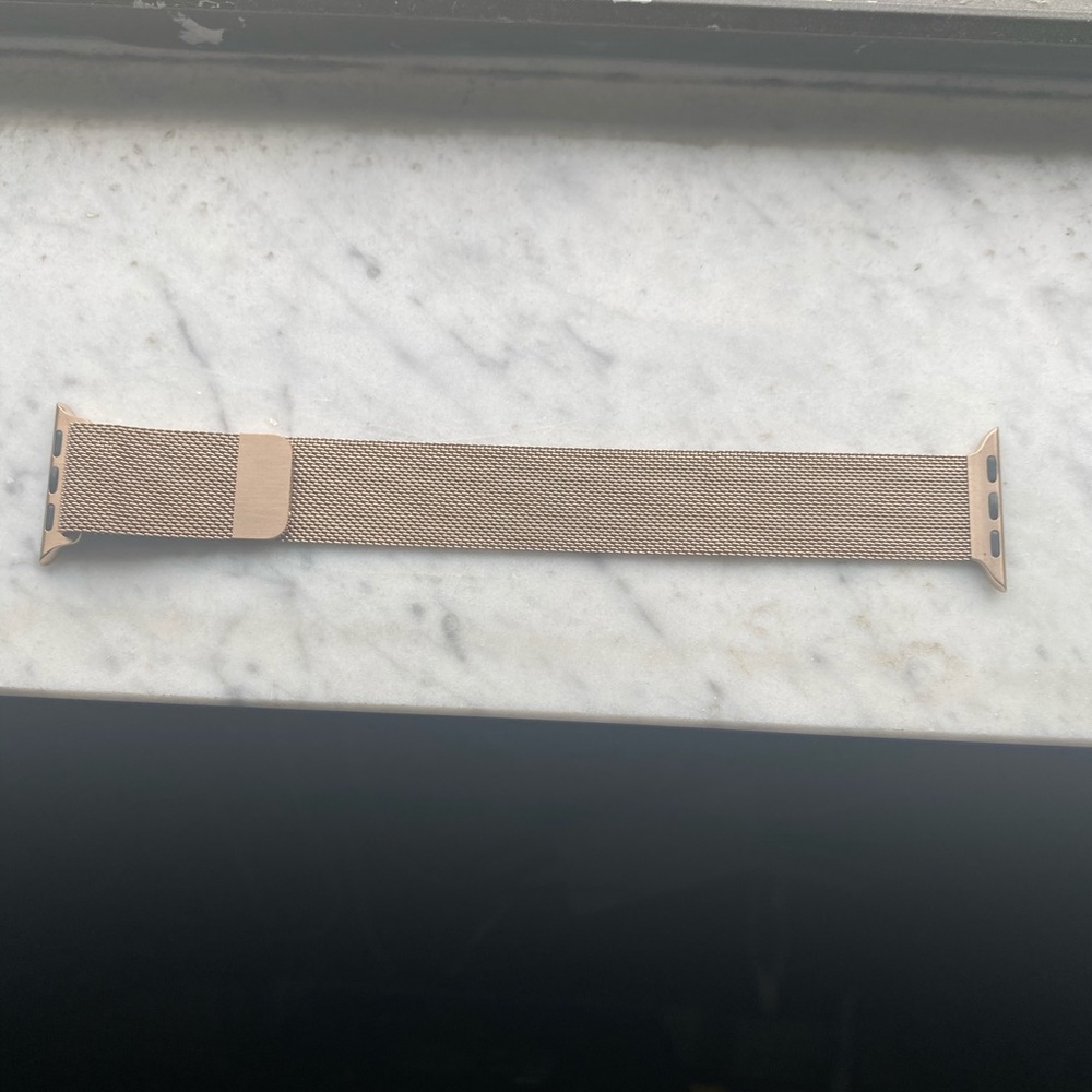 Apple Watch band 40mm gold Milanese